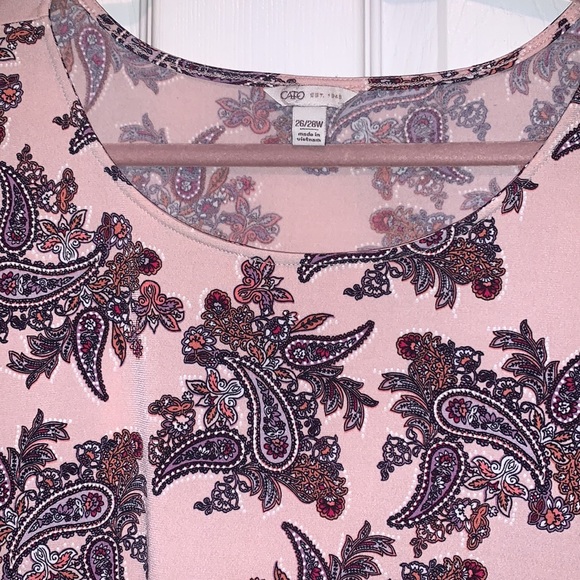 BEAUTIFUL PAISLEY PRINT LIGHT PINK TOP SIZE 26 - Picture 3 of 4